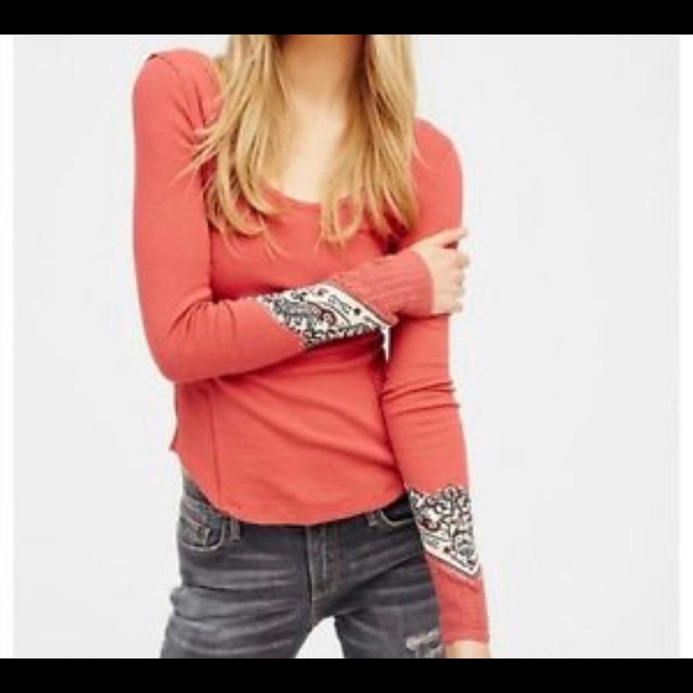 Super cute Free People Bandanna Cuff Thermal